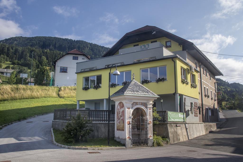Gostilna Pension Blegos Poljane nad Škofjo Loko المظهر الخارجي الصورة